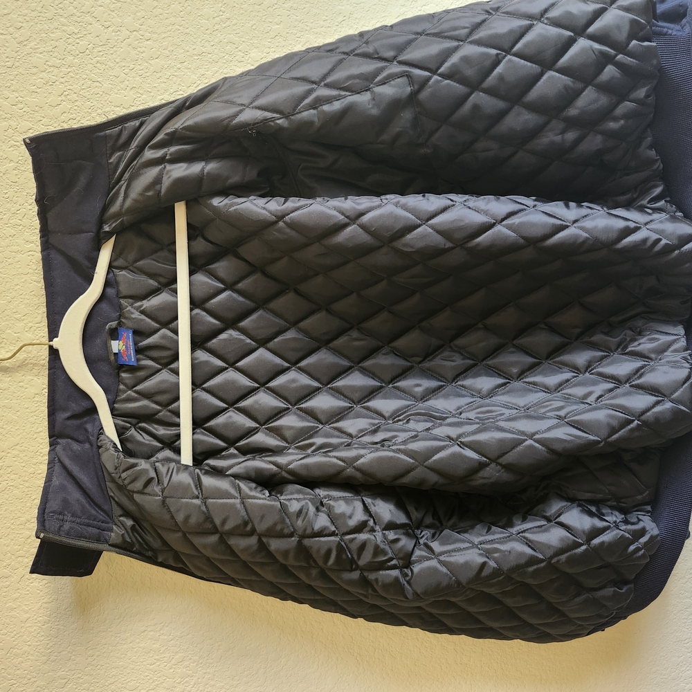 Red Bull Racing Jacket - Picture 5 of 9